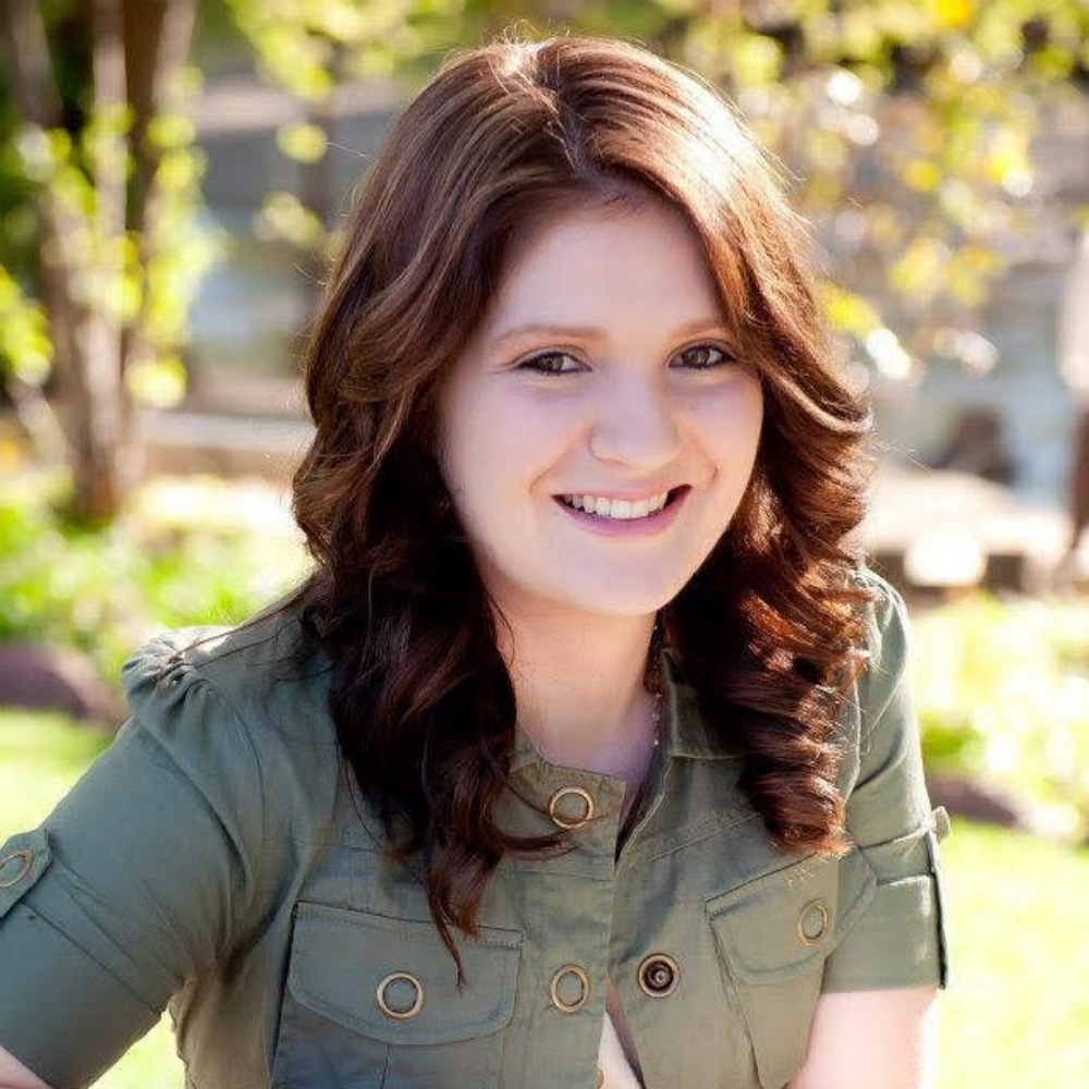 Meet your Posher, Hayley